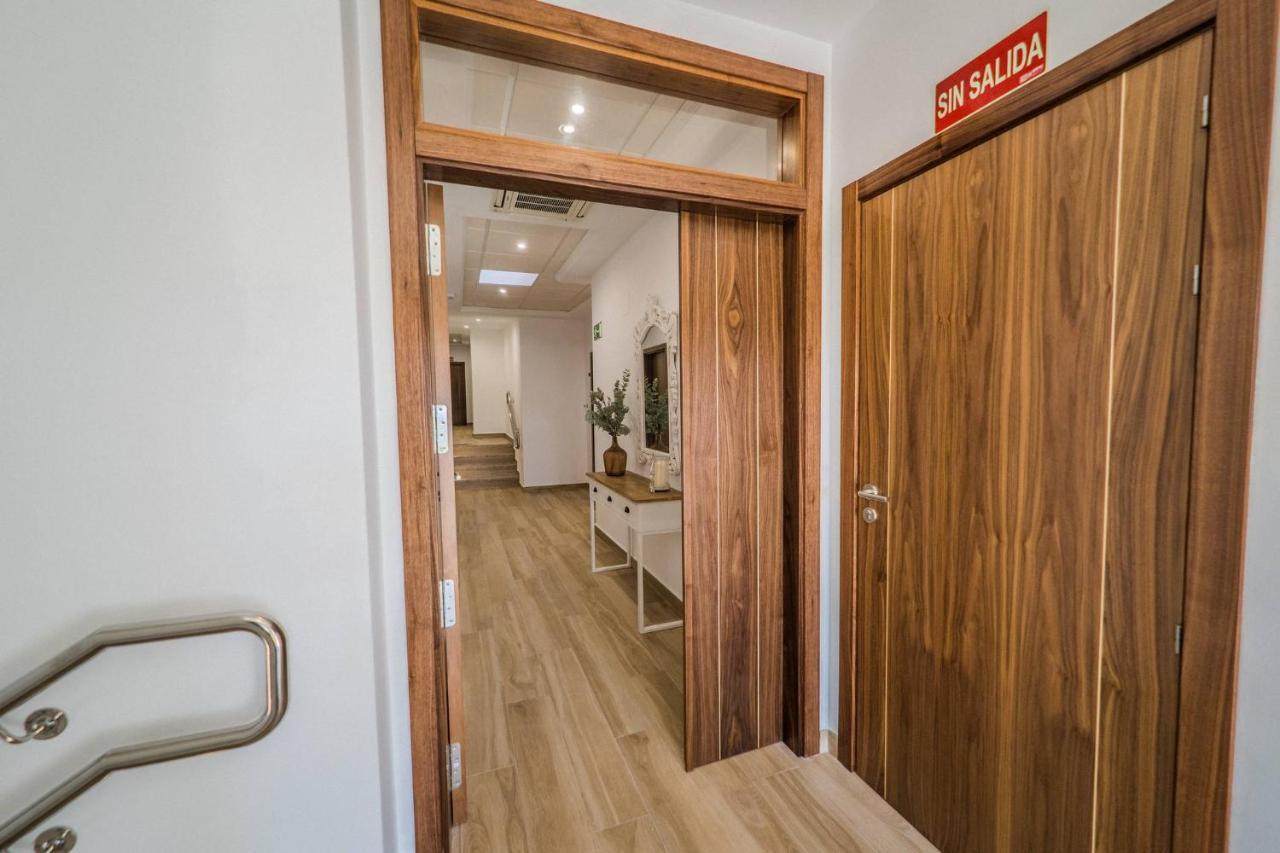 Hotel Rural La Teja Сегура-де-Леон Экстерьер фото