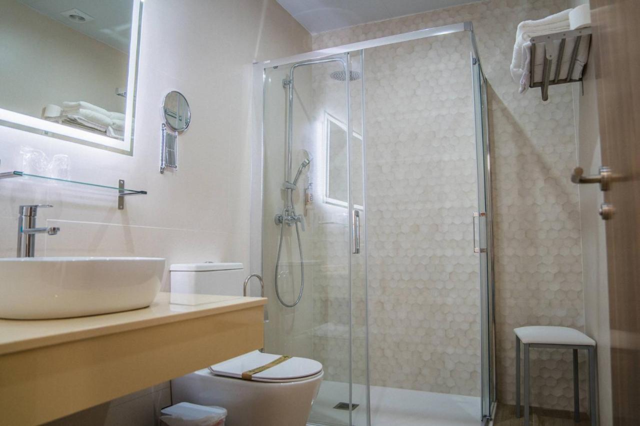 Hotel Rural La Teja Сегура-де-Леон Экстерьер фото