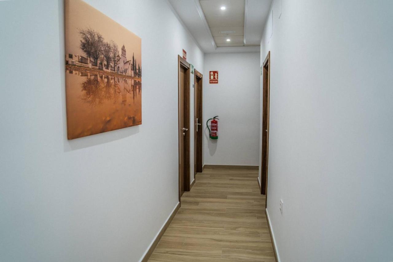 Hotel Rural La Teja Сегура-де-Леон Экстерьер фото